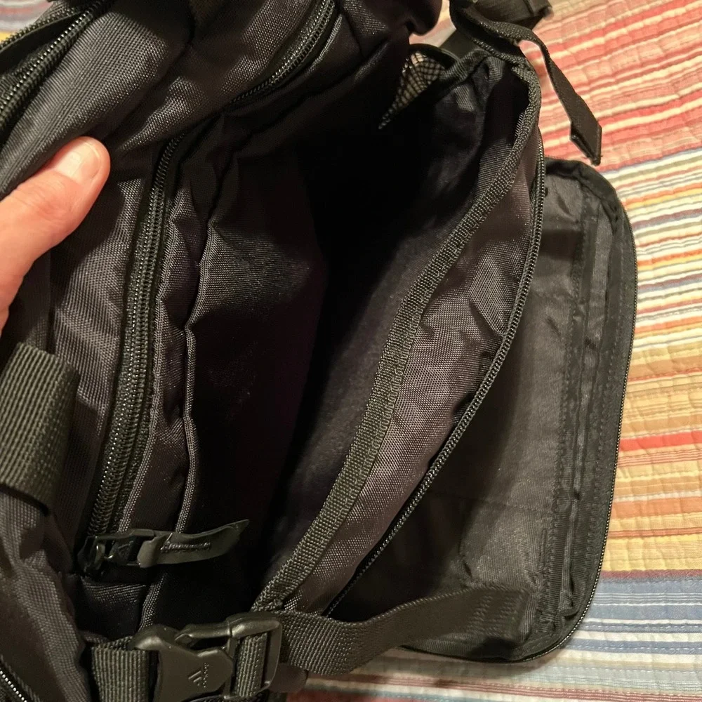 Adidas Black Messenger Bag Laptop Briefcase Shoulder Travel Work Gym
